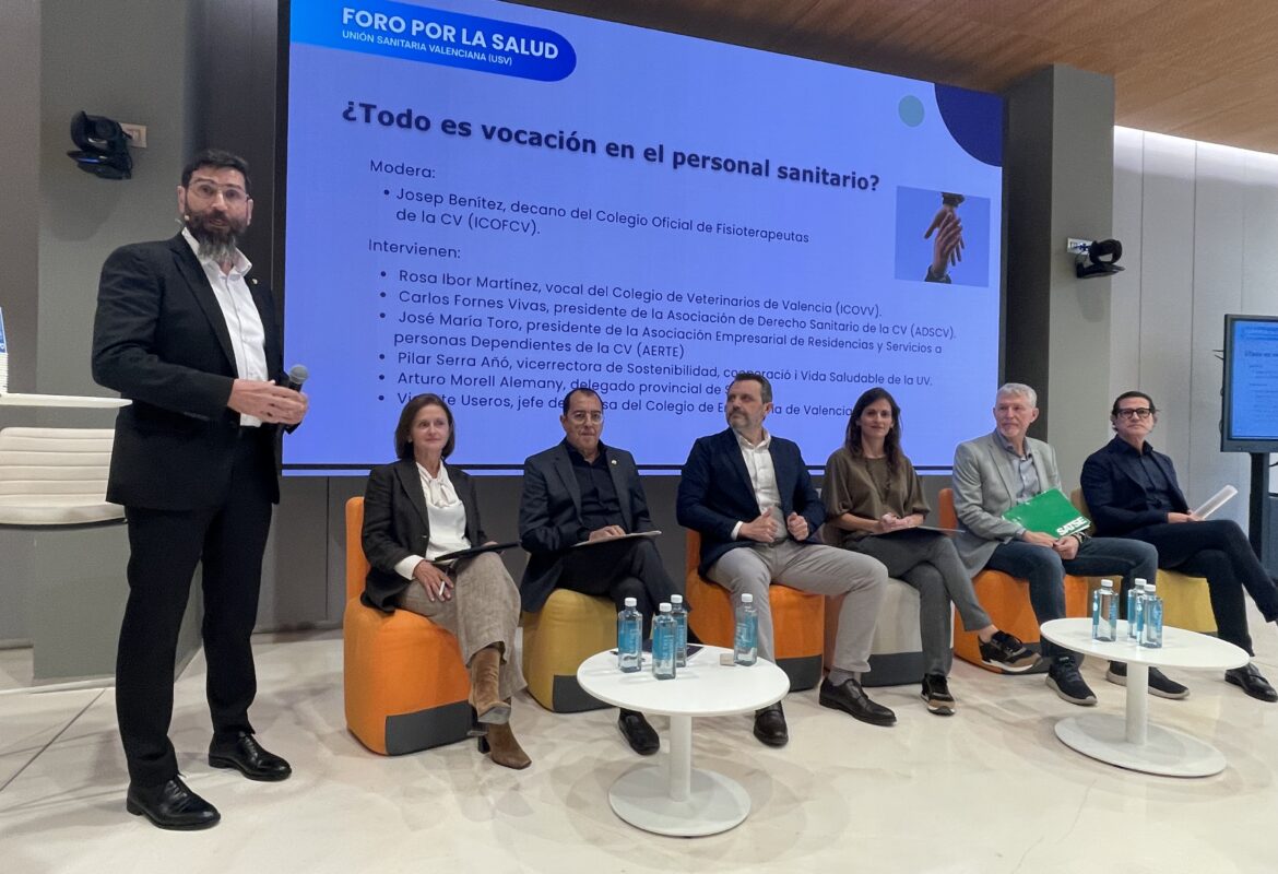 Mesa 1: ¿Todo es vocación en el profesional sanitario? Foro por la Salud USV-25